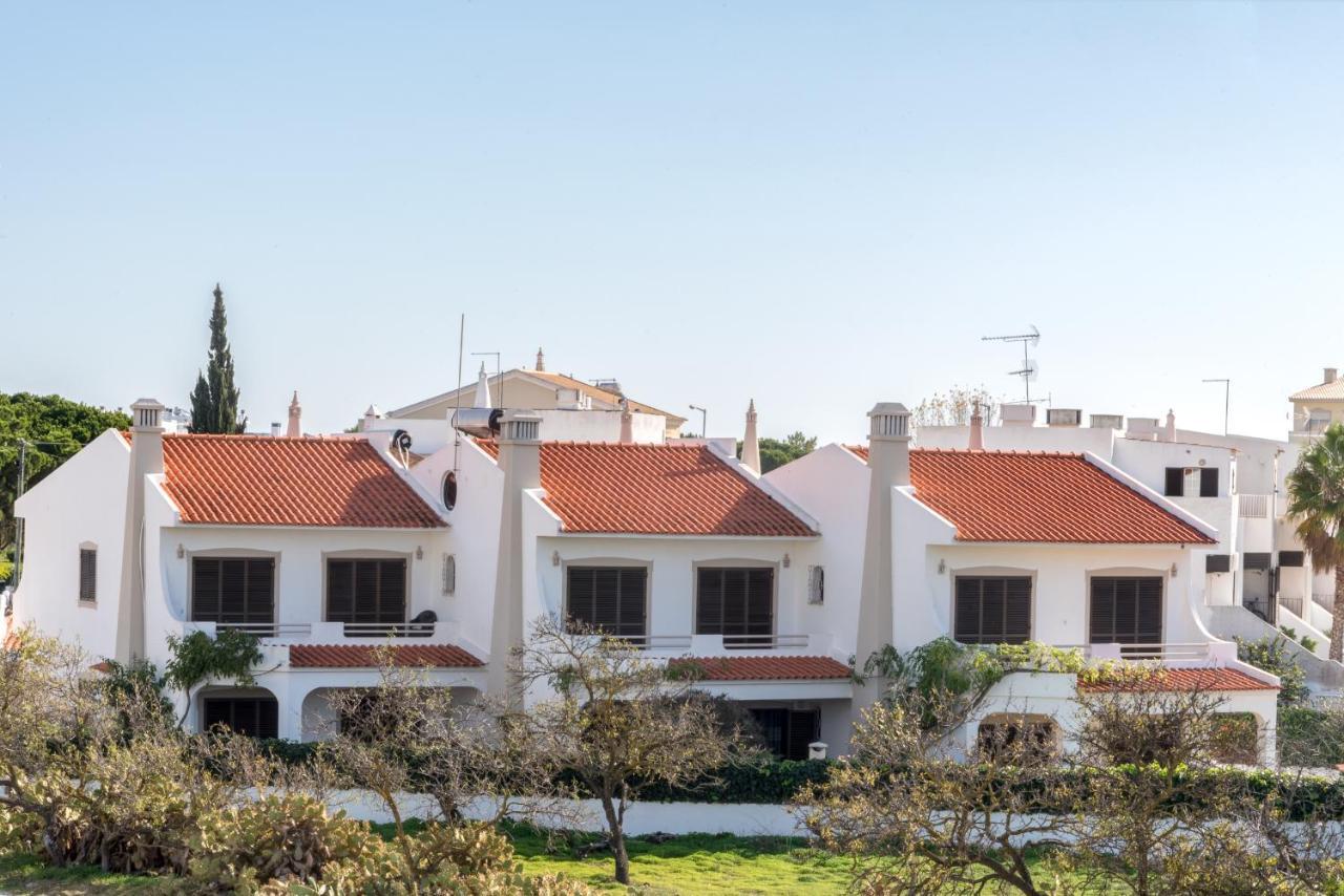 Apartamentos Pinto Quarteira Zewnętrze zdjęcie